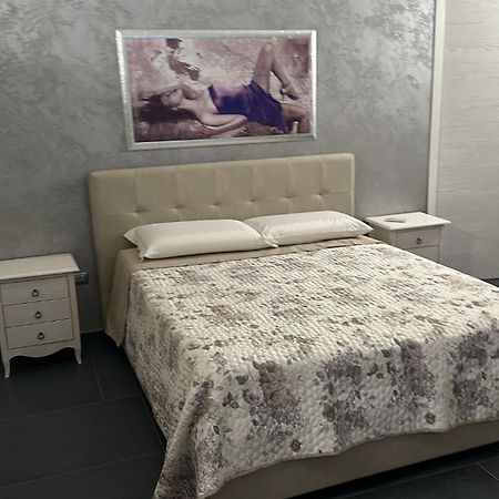 레체 Li Cumpari Salentini 아파트 외부 사진